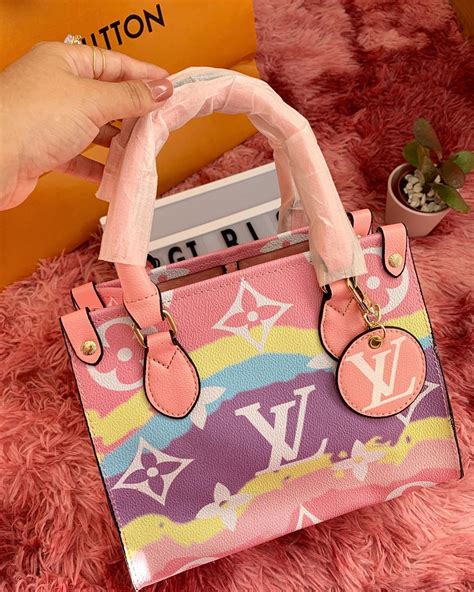 bolsas louis vuitton clon espejo|La Lagunilla tiene la tienda secreta dónde puedes comprar .